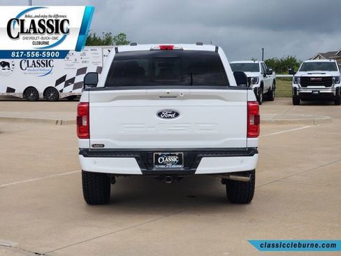 Used 2022 Ford F150 XLT w/ Equipment Group 302A High image 9