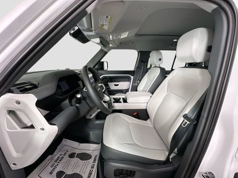 Certified 2025 Land Rover Defender 110 S image 24
