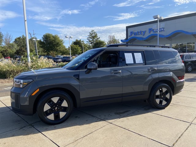 Used 2025 Hyundai Santa Fe SEL FWD image 7