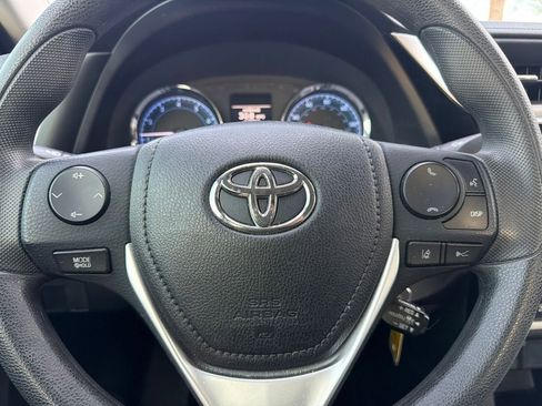 Used 2019 Toyota Corolla LE FWD image 10