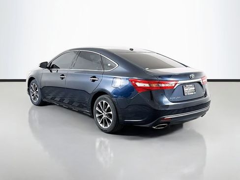 Used 2017 Toyota Avalon XLE FWD image 5