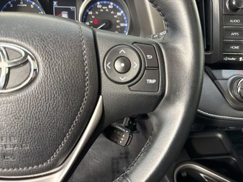 Used 2016 Toyota RAV4 XLE AWD/4WD image 13