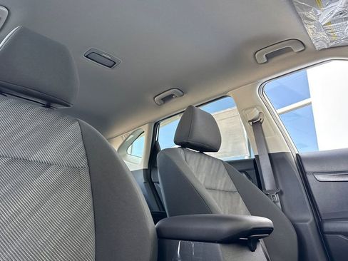 New 2026 Kia Seltos LX FWD image 17