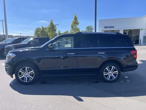 Certified 2024 Ford Expedition Limited AWD/4WD image 2