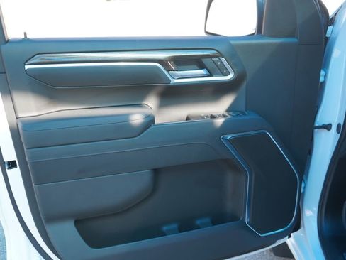 New 2026 Chevrolet Silverado 1500 LT image 19