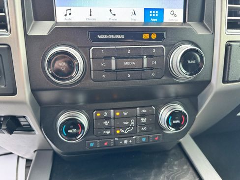 Used 2019 Ford F350 Platinum w/ Platinum Ultimate Package image 34