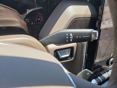 New 2026 GMC Yukon Denali w/ Sun & Power Step Package AWD/4WD image 24