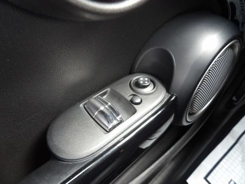 Used 2015 MINI Cooper S FWD image 25