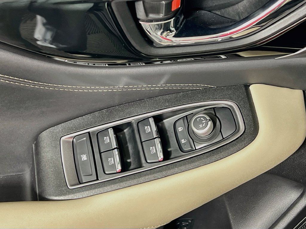 Used 2020 Subaru Outback Limited AWD/4WD image 17
