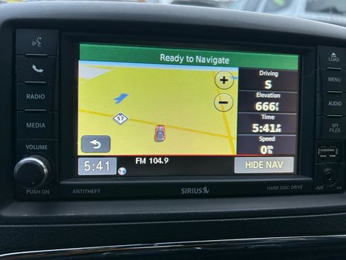 Used 2013 Dodge Grand Caravan R/T w/ Driver Convenience Group FWD image 21