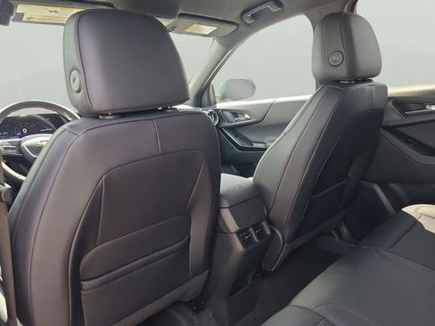 New 2026 Chevrolet Equinox LT w/ Convenience Package II FWD image 11