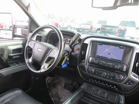 Used 2016 Chevrolet Silverado 3500 LTZ w/ Duramax Plus Package image 23