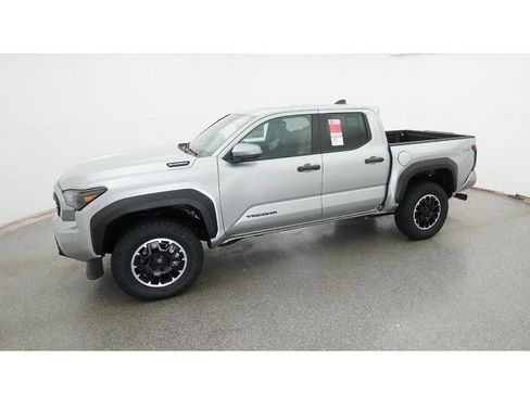 New 2026 Toyota Tacoma TRD Off-Road image 2