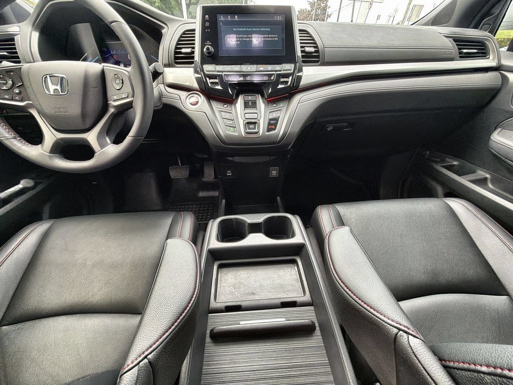 Used 2024 Honda Odyssey Sport image 24