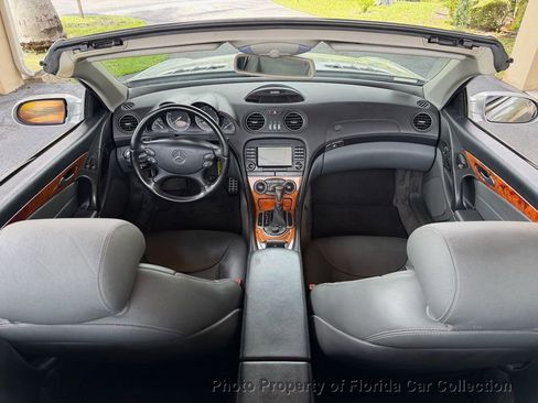 Used 2005 Mercedes-Benz SL 500 image 30