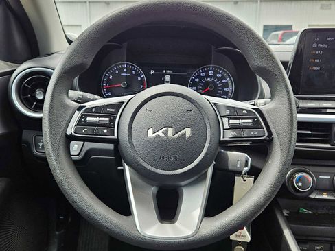 Used 2024 Kia Forte LXS image 15