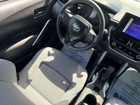 Used 2025 Toyota Corolla Cross AWD Hybrid image 26