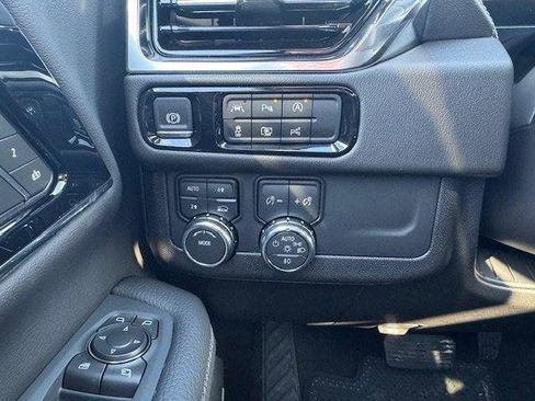 New 2026 GMC Yukon XL Denali w/ Sun & Power Step Package image 21