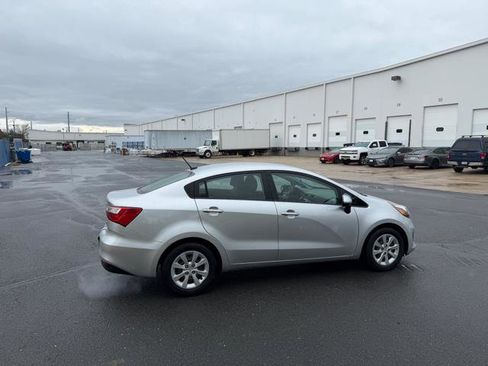 Used 2016 Kia Rio LX w/ Power Package image 4