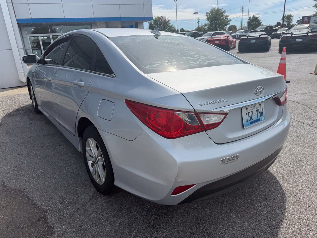 Used 2014 Hyundai Sonata GLS w/ Popular Equipment Group 2 FWD image 3
