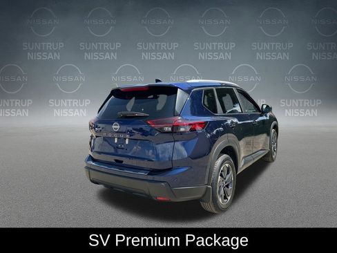 Used 2025 Nissan Rogue SV w/ SV Premium Package FWD image 7