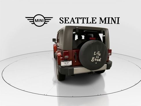 Used 2010 Jeep Wrangler Unlimited Sahara w/ Dual Top Group image 9