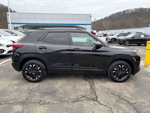 Certified 2023 Chevrolet TrailBlazer LT w/ Convenience Package image 7