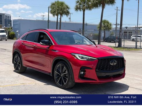 Used 2023 INFINITI QX55 Sensory w/ Lighting Package AWD/4WD image 3