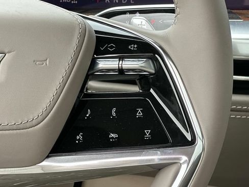 New 2026 Cadillac Escalade ESV Platinum Sport w/ LPO, ONYX Package AWD/4WD image 6