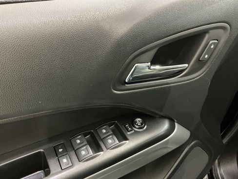 Used 2022 Chevrolet Colorado ZR2 w/ Colorado ZR2 Bison Edition AWD/4WD image 16