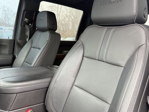 Used 2023 Chevrolet Silverado 2500 High Country w/ Safety Package II image 12