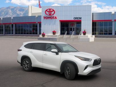 New 2026 Toyota Highlander XLE