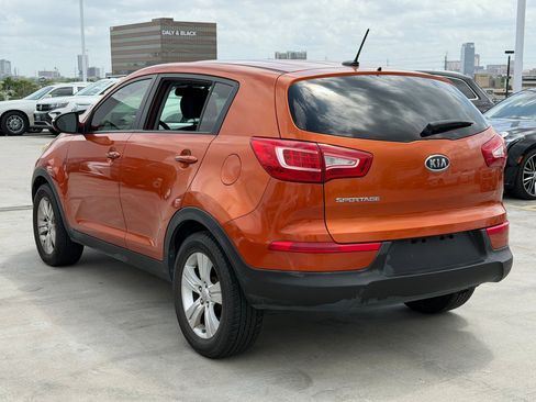 Used 2016 Kia Sportage LX image 3