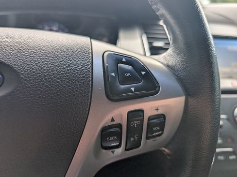 Used 2019 Ford Taurus SEL w/ Equipment Group 201A FWD image 15