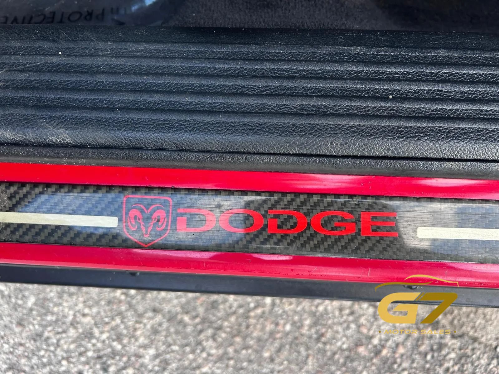 Used 2017 Dodge Challenger SXT RWD image 16