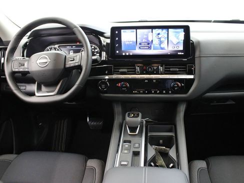 New 2026 Nissan Pathfinder SV FWD image 9