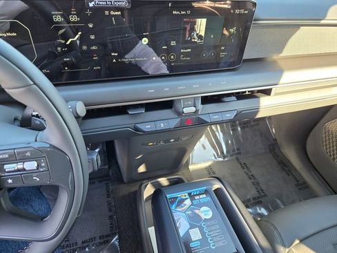 New 2026 Kia EV9 Wind image 11