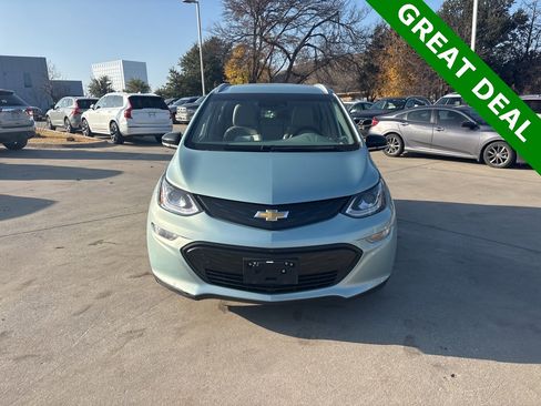 Used 2019 Chevrolet Bolt Premier w/ Infotainment Package image 2