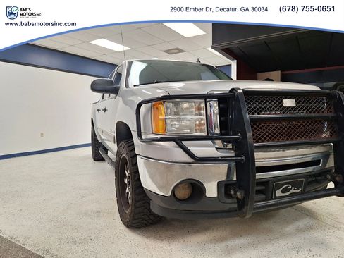 Used 2011 GMC Sierra 1500 SLE w/ Power Tech Package AWD/4WD image 29