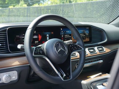 Certified 2026 Mercedes-Benz GLE 350 4MATIC image 26