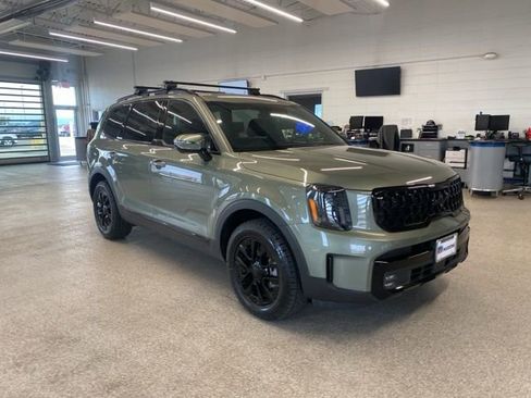 Used 2025 Kia Telluride SX Prestige X-Pro AWD/4WD image 3