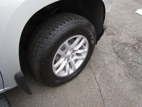 Used 2022 Chevrolet Silverado 1500 W/T w/ WT Value Package image 39