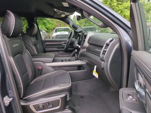 New 2026 RAM 1500 Laramie w/ Sport Appearance Package AWD/4WD image 16