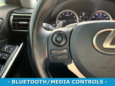 Used 2016 Lexus IS 300 AWD w/ Premium Package image 11