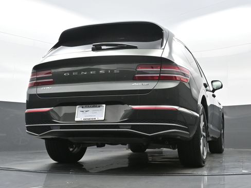 Certified 2025 Genesis GV80 3.5T Advanced image 33