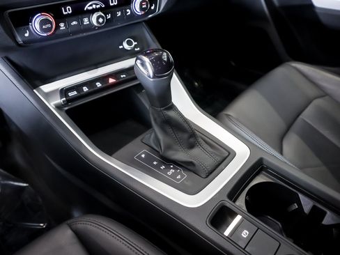 Certified 2025 Audi Q3 2.0T Premium AWD/4WD image 23