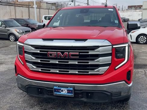 Used 2024 GMC Sierra 1500 SLE image 28