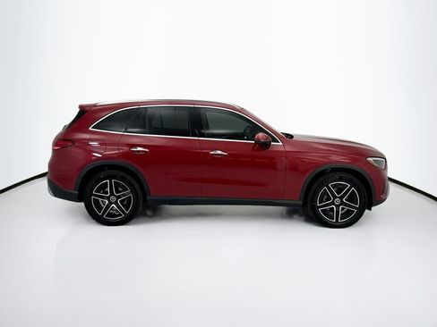 Certified 2026 Mercedes-Benz GLC 300 4MATIC image 4