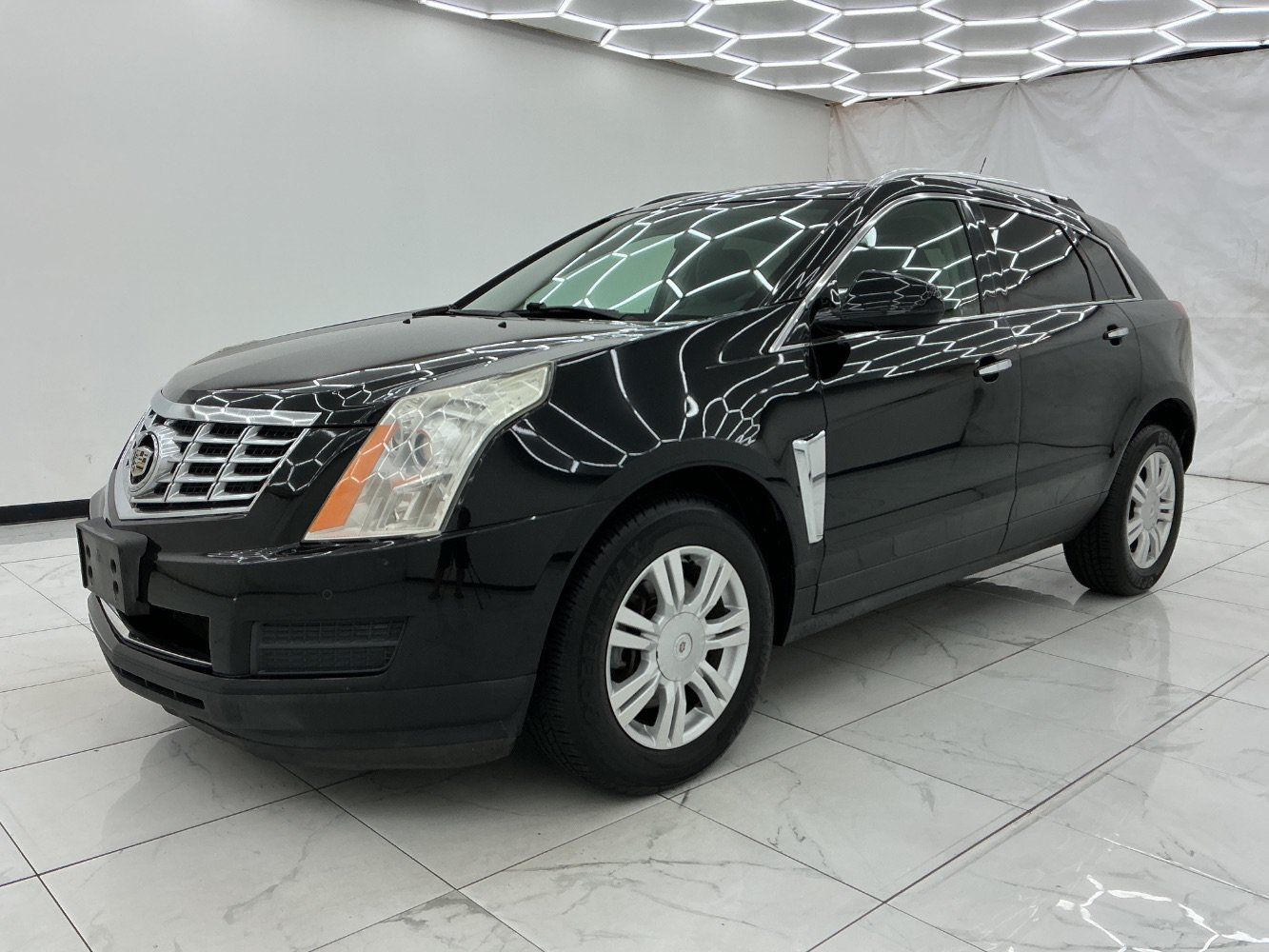 Used 2016 Cadillac SRX Luxury w/ Driver Awareness Package AWD/4WD image 6