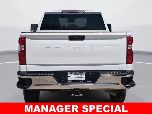 Used 2025 Chevrolet Silverado 2500 LT w/ Convenience Package AWD/4WD image 4